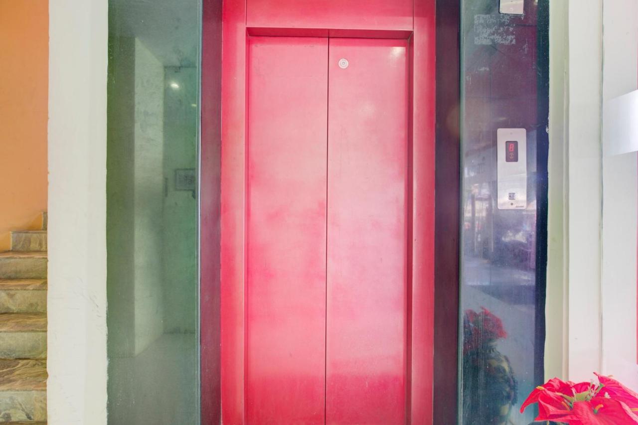 Hotel Oyo Flagship Amutha Residency Čennai Exteriér fotografie